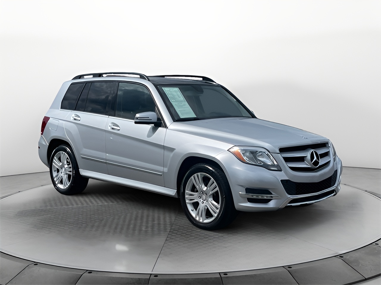 Vehicle image 39 of 44