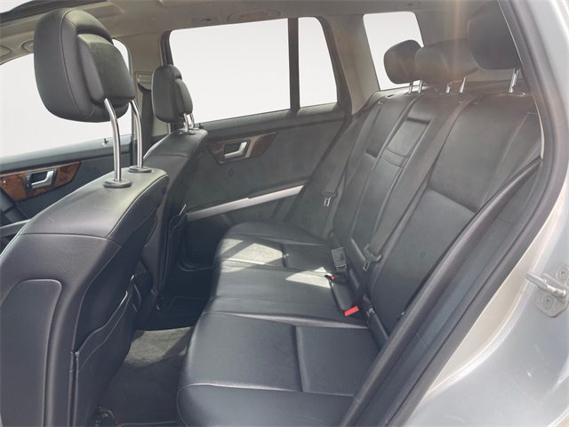 Vehicle image 14 of 44