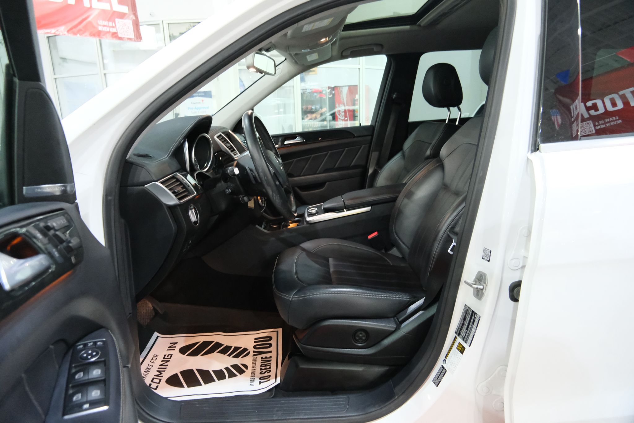 2015 Mercedes-Benz GL-Class 450 Image 26 of 46