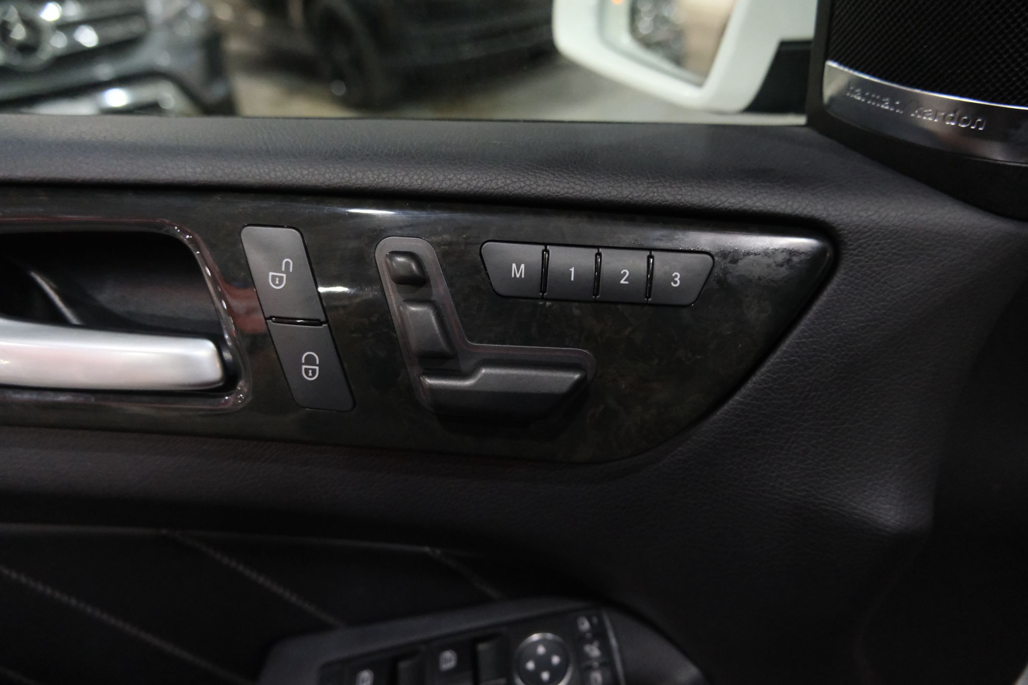 2015 Mercedes-Benz GL-Class 450 Image 35 of 46