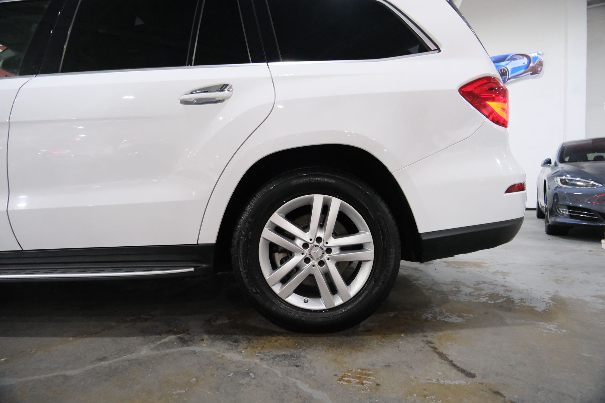 2015 Mercedes-Benz GL-Class 450 Image 14 of 46