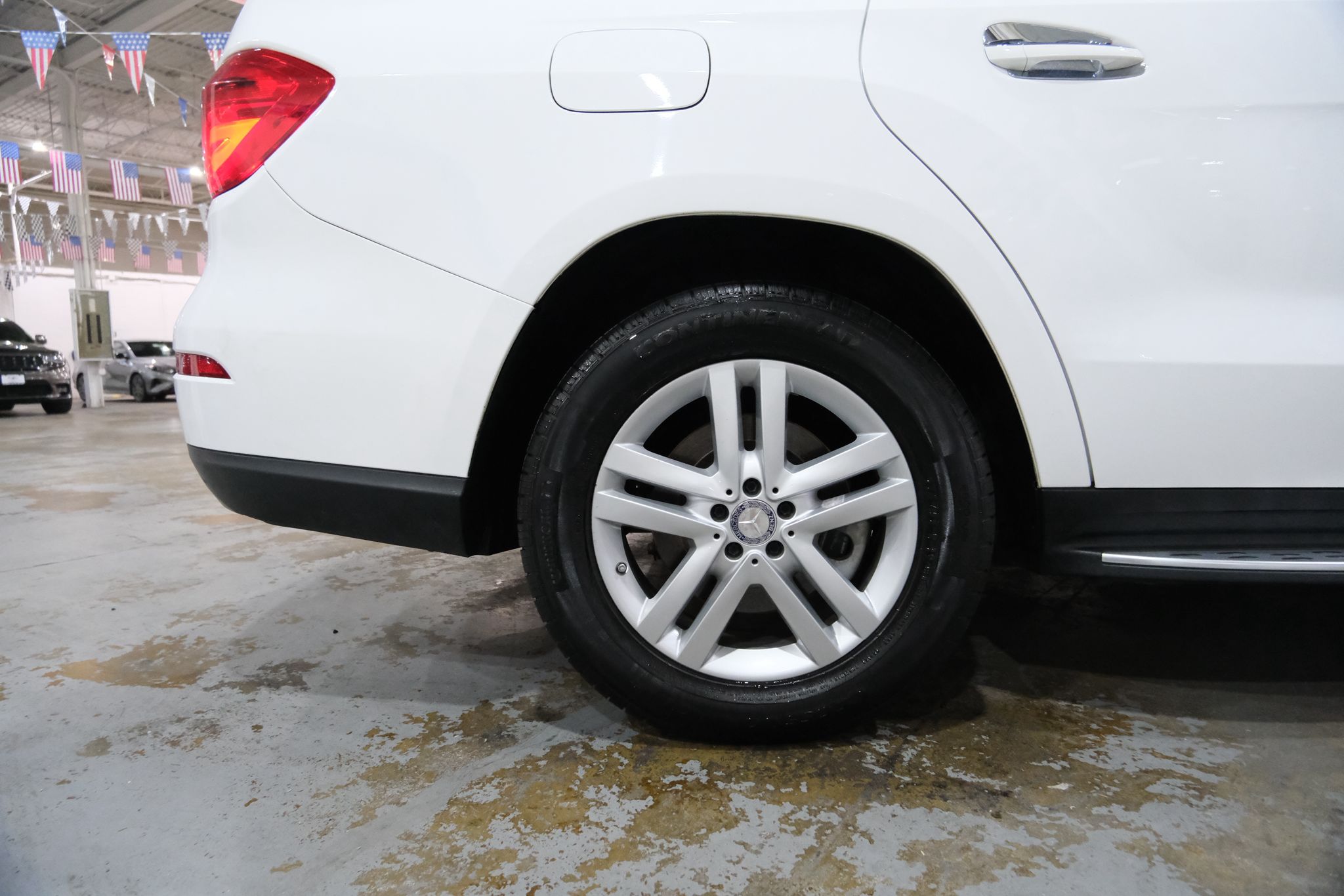 2015 Mercedes-Benz GL-Class 450 Image 11 of 46