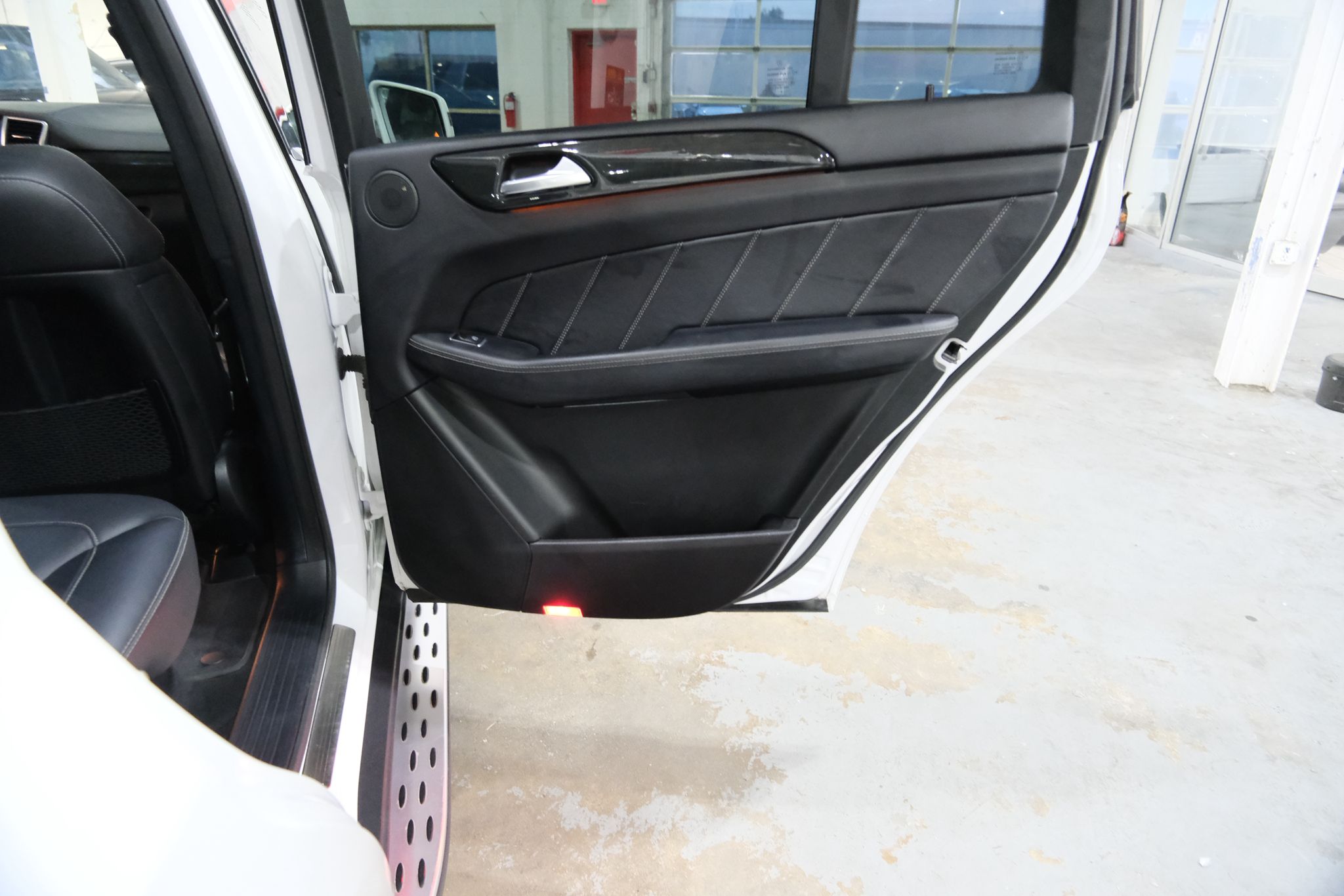 2015 Mercedes-Benz GL-Class 450 Image 23 of 46