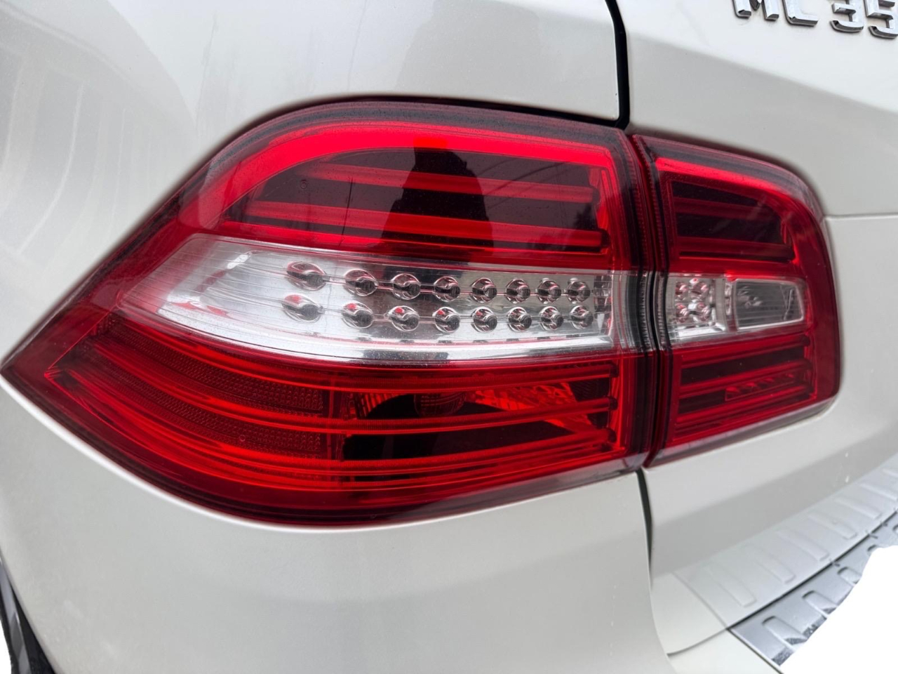 Vehicle image 12 of 29