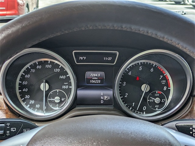 Vehicle image 13 of 32