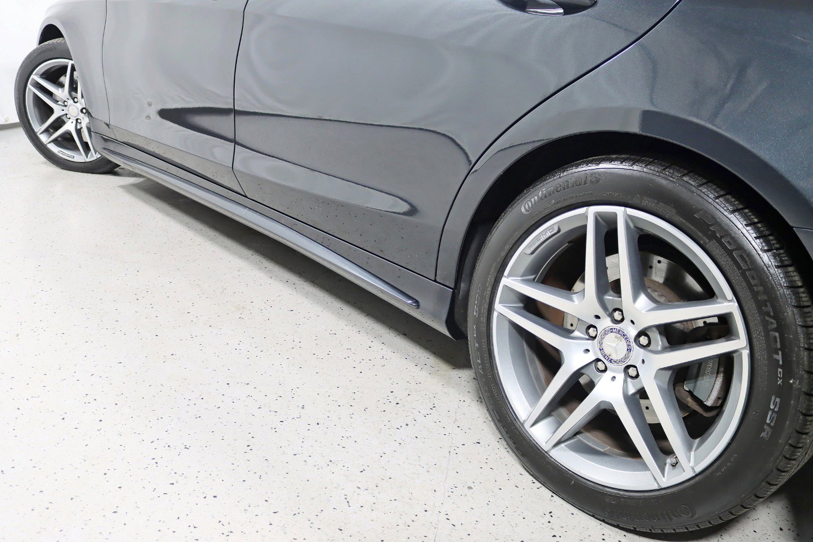 2015 Mercedes-Benz S-Class 550 Image 12 of 51