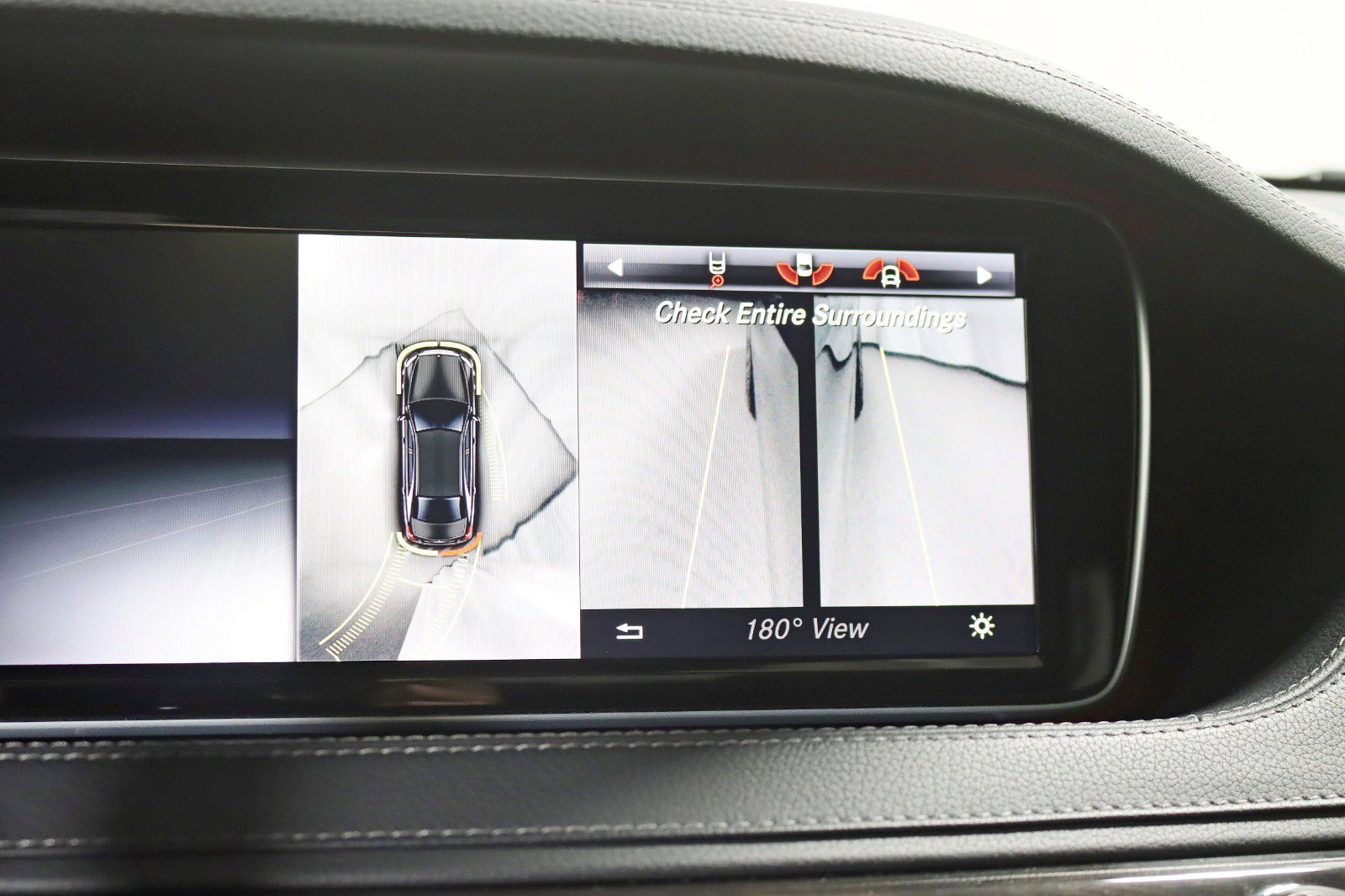 2015 Mercedes-Benz S-Class 550 Image 33 of 51