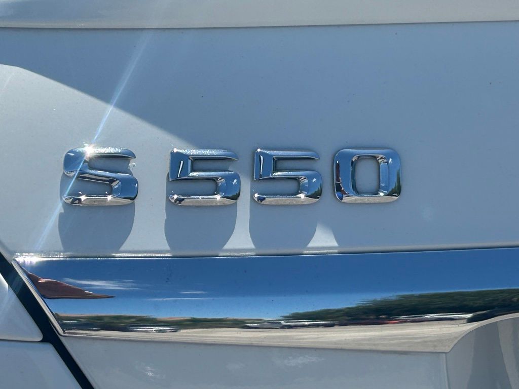 Vehicle image 22 of 45