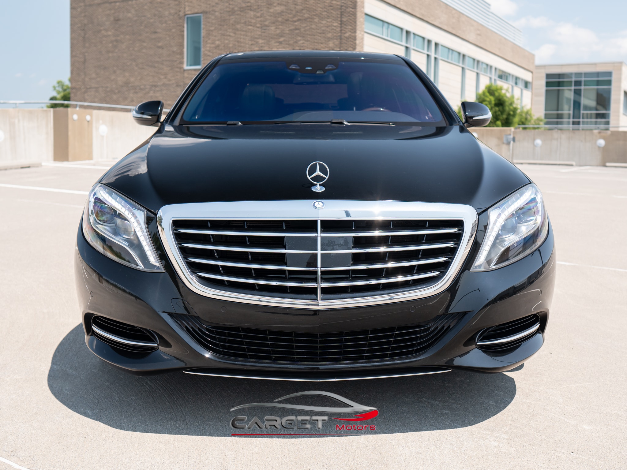2015 Mercedes-Benz S-Class 550 Image 2 of 55