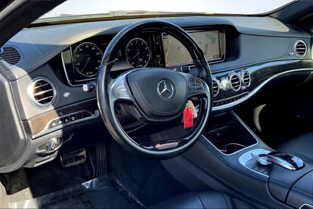 Vehicle image 20 of 31