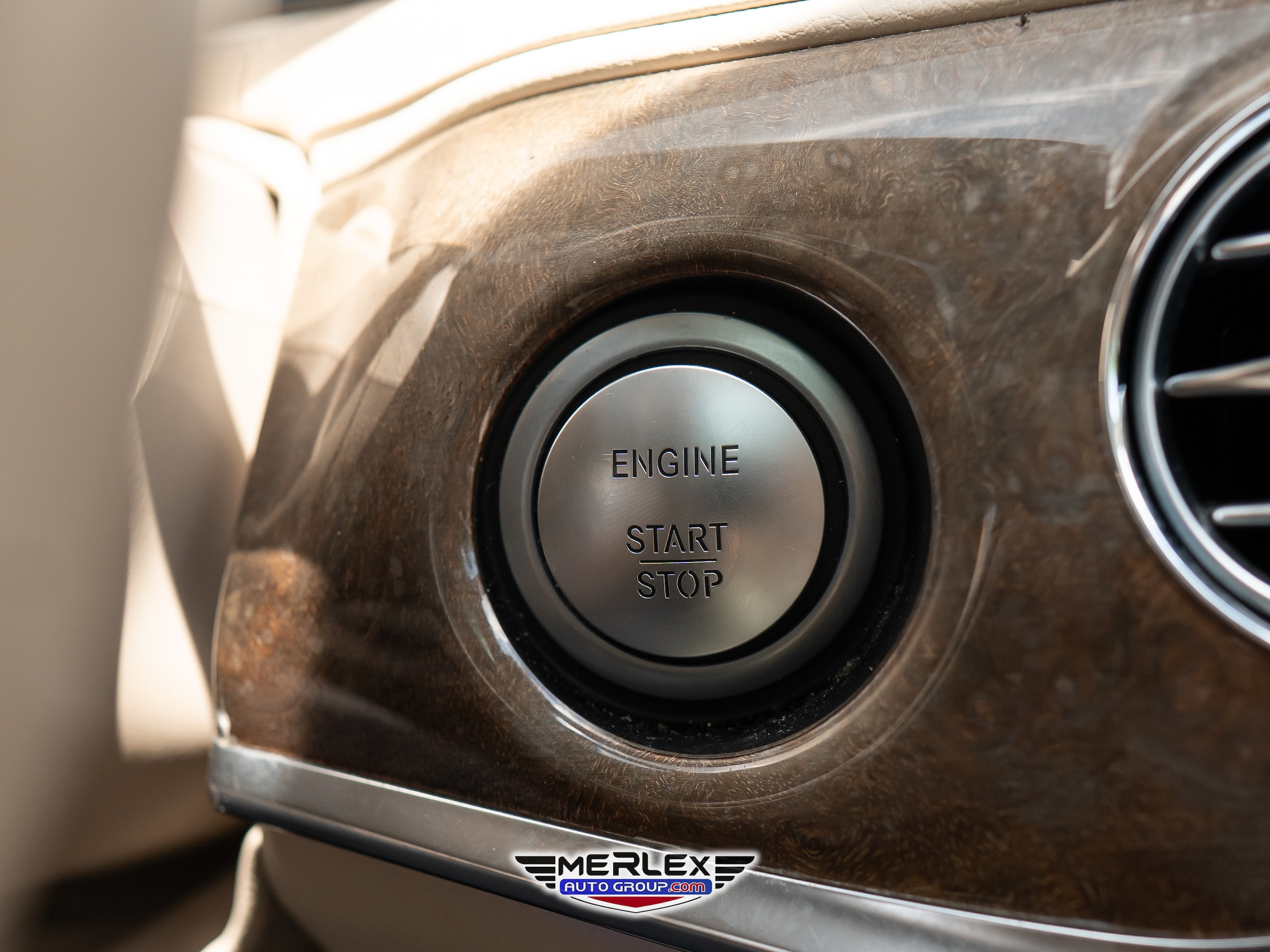 Vehicle image 27 of 54