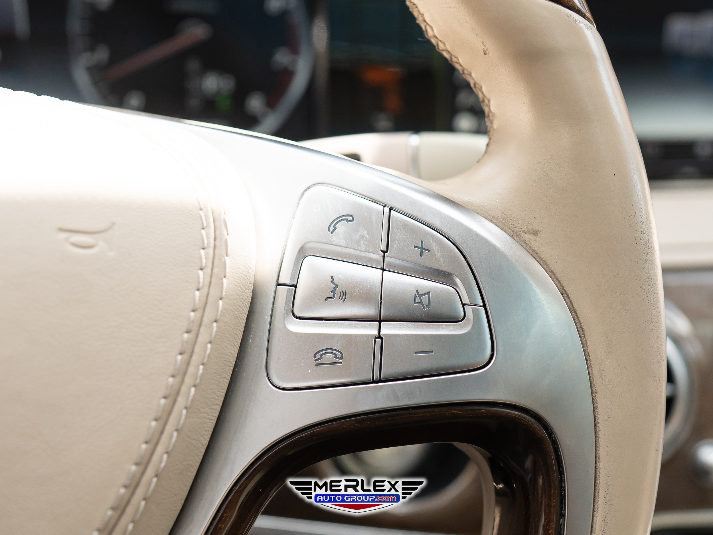 Vehicle image 41 of 54