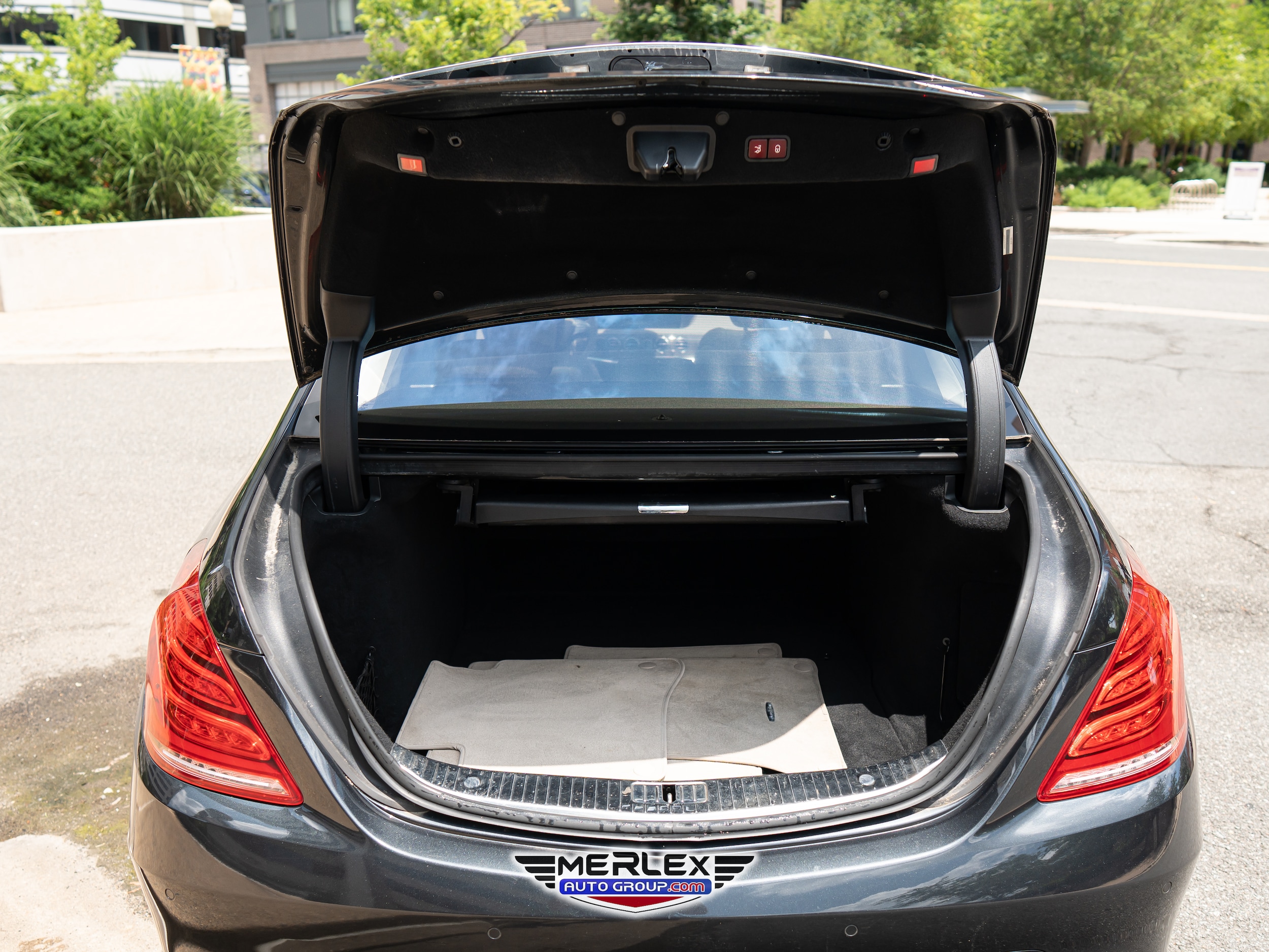 Vehicle image 12 of 54