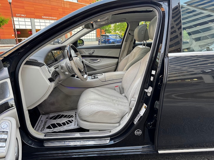 Vehicle image 16 of 47