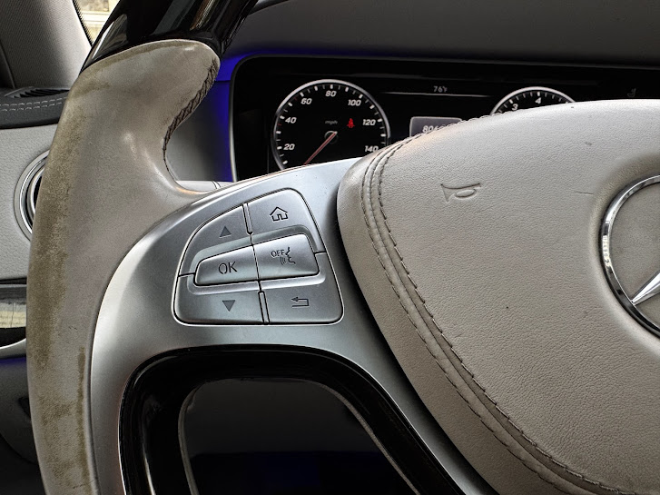 Vehicle image 43 of 47