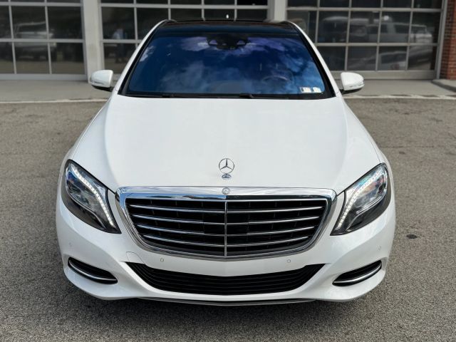 2015 Mercedes-Benz S-Class 550 Image 3 of 20