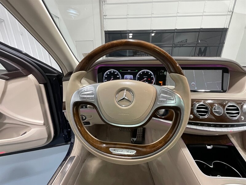 Vehicle image 25 of 62