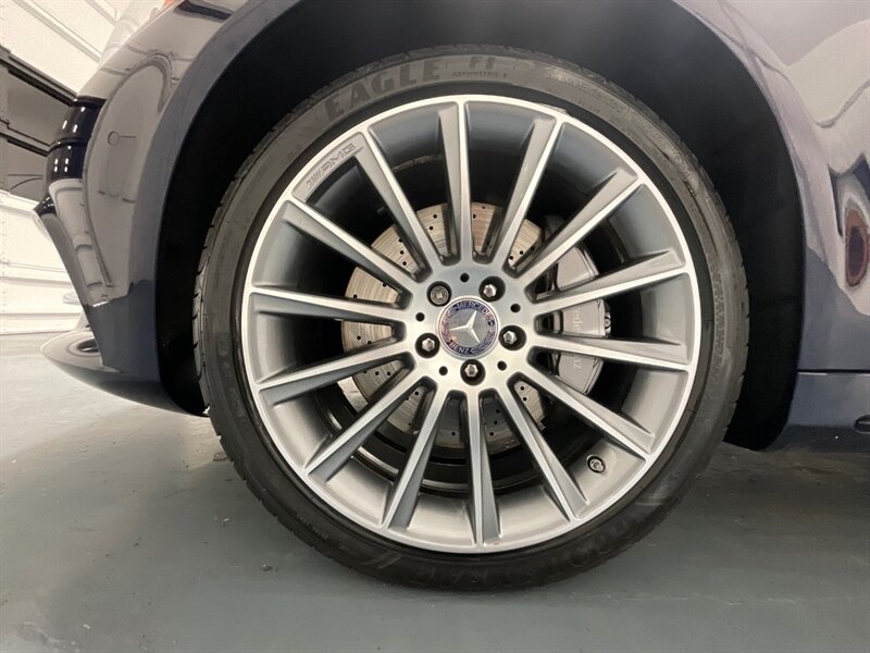 Vehicle image 55 of 62