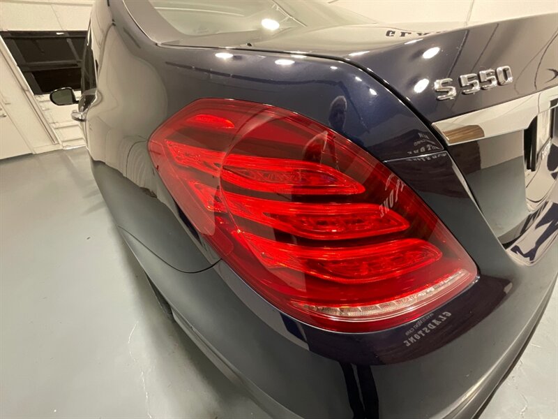 Vehicle image 33 of 62