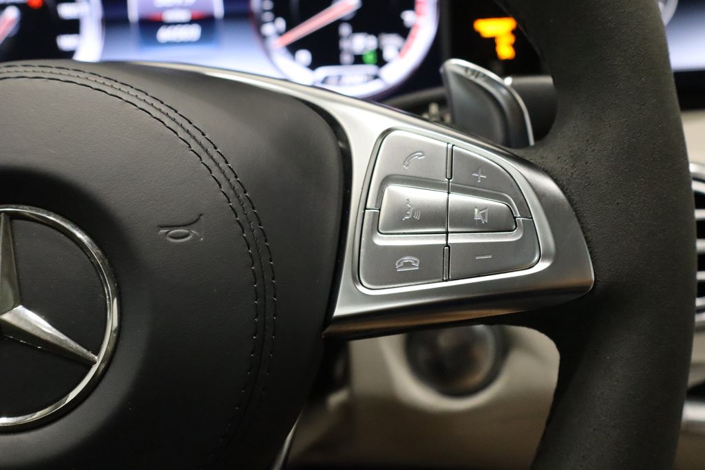 Vehicle image 22 of 67