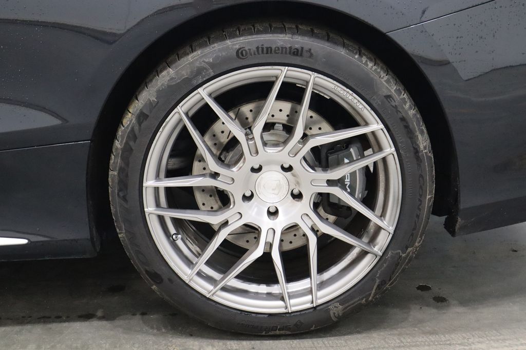 Vehicle image 62 of 67