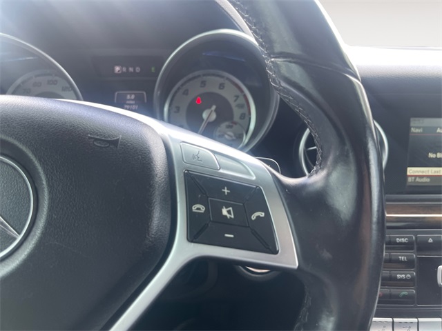 Vehicle image 31 of 32