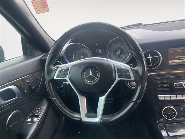 Vehicle image 20 of 32