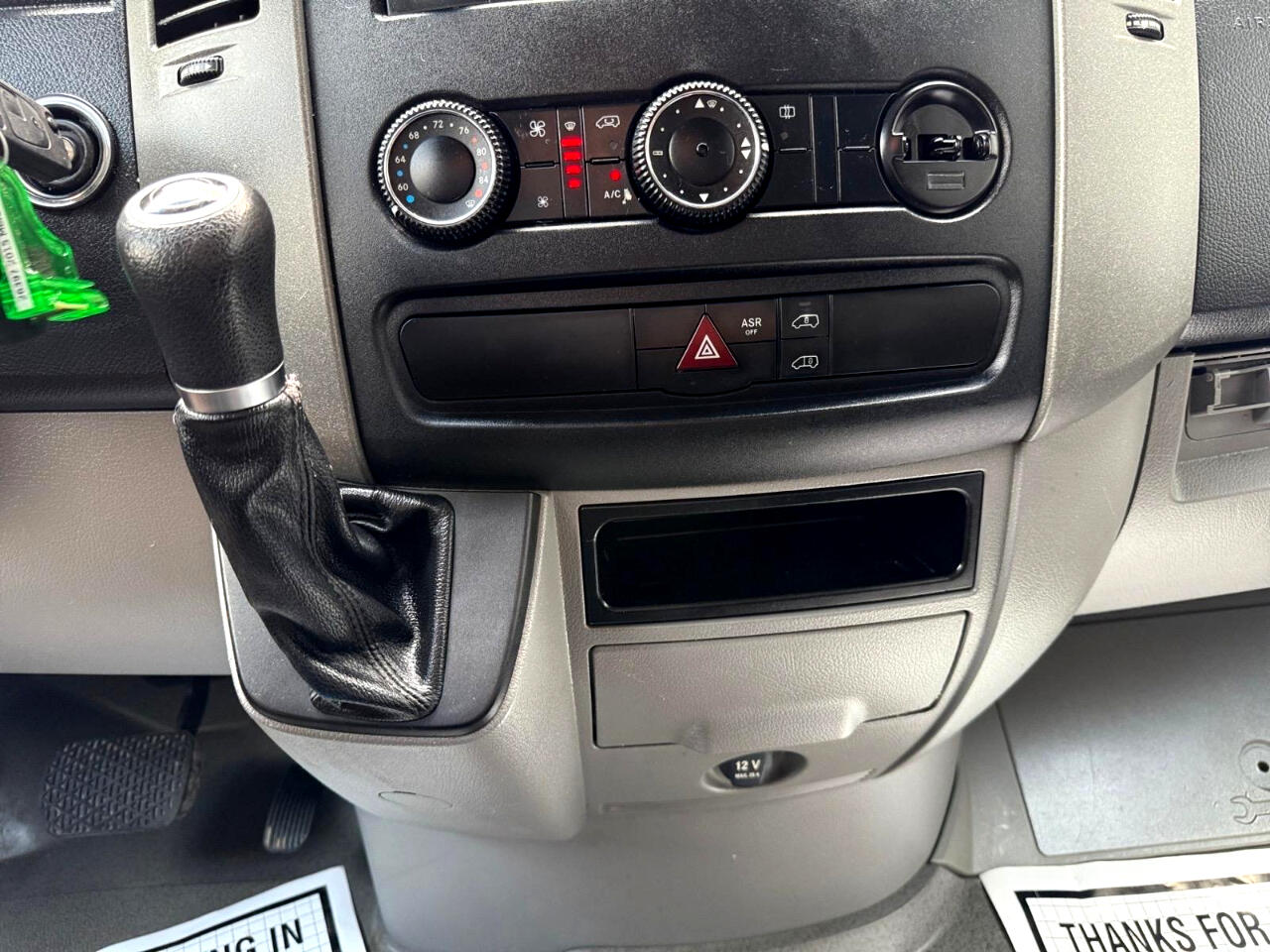 Vehicle image 23 of 26