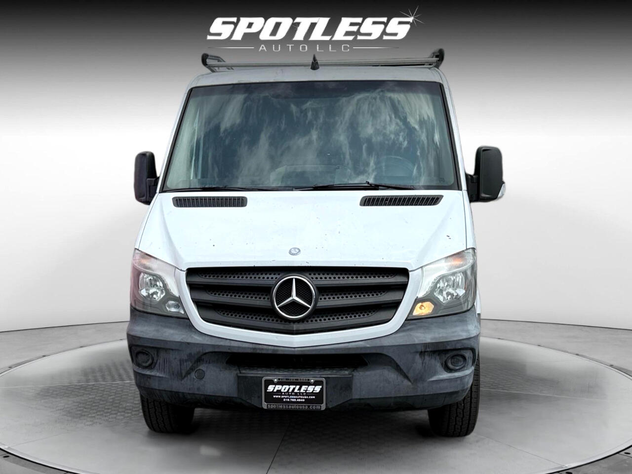Vehicle image 3 of 26