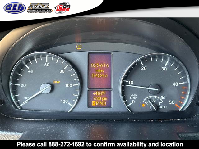 Vehicle image 14 of 20