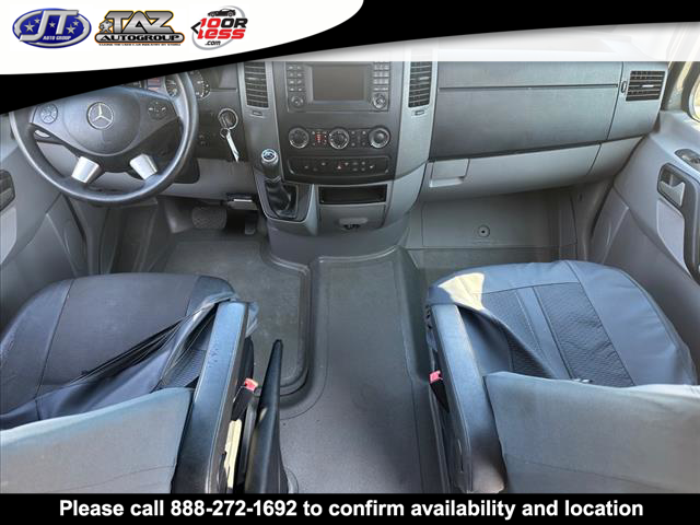 Vehicle image 5 of 20