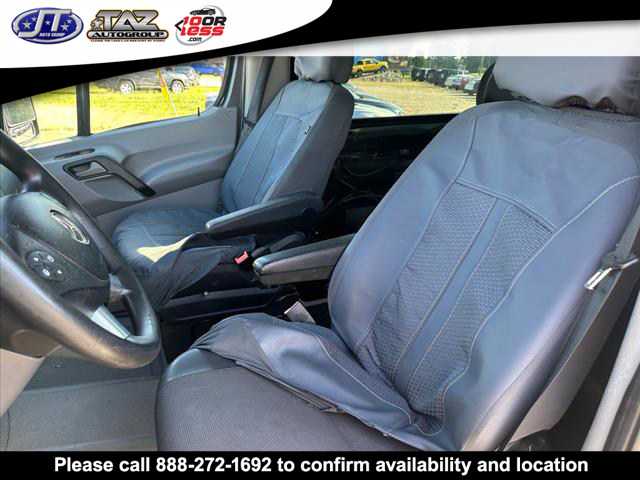 Vehicle image 10 of 20