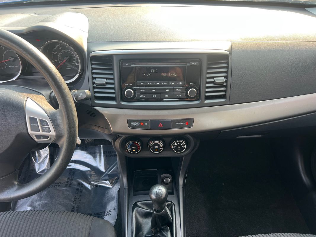 Vehicle image 19 of 45