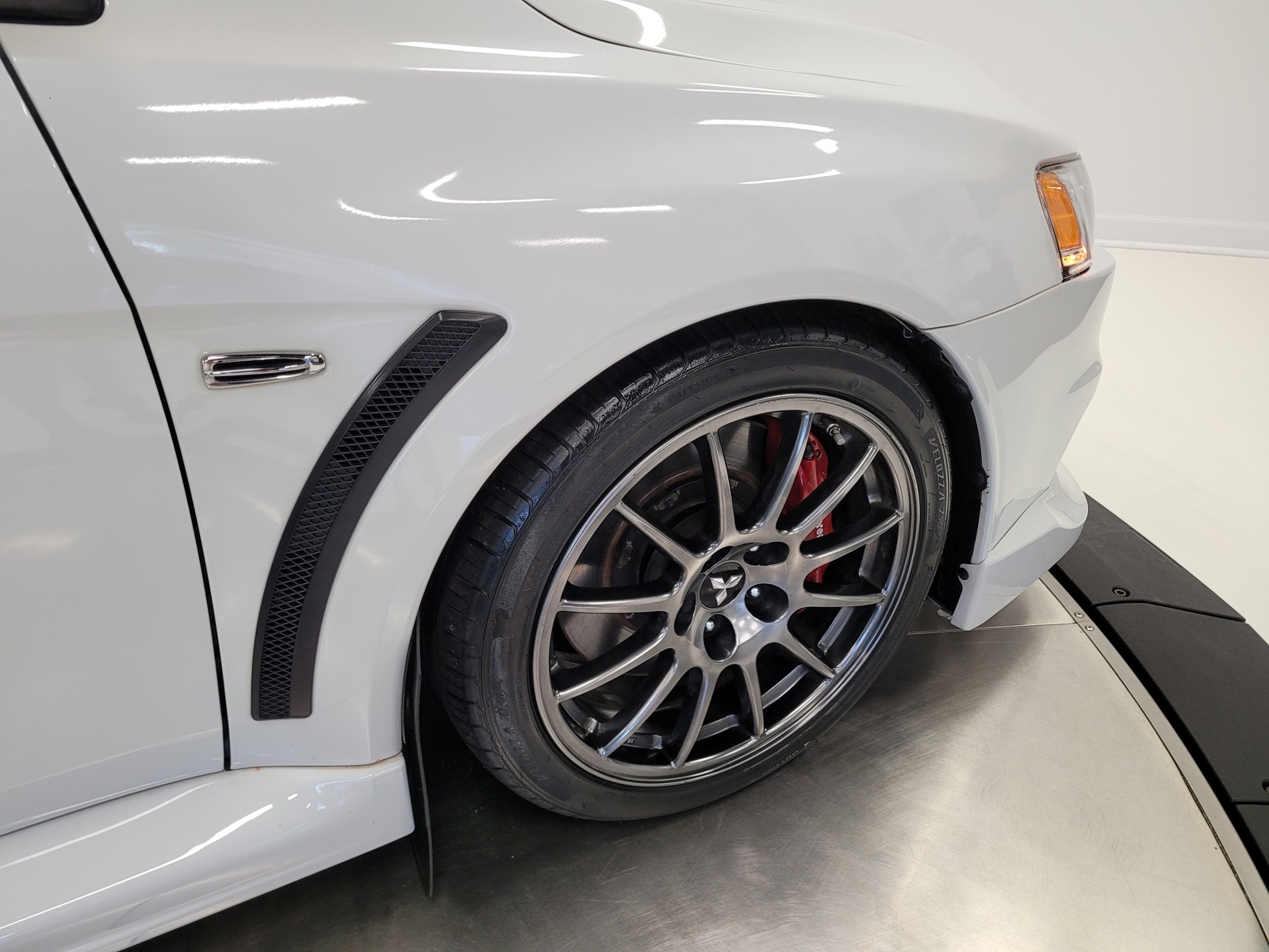 Vehicle image 56 of 84