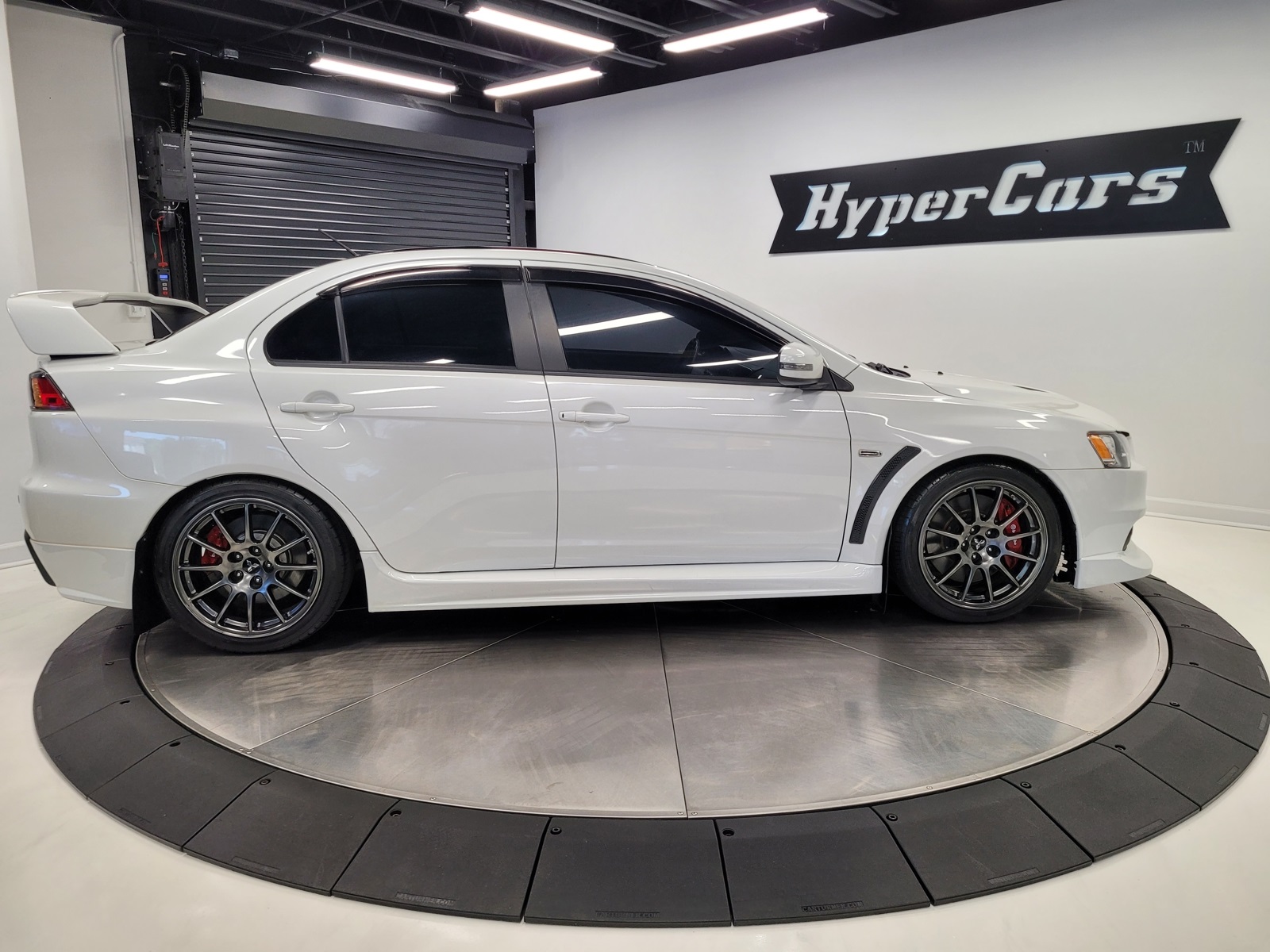 Vehicle image 14 of 84