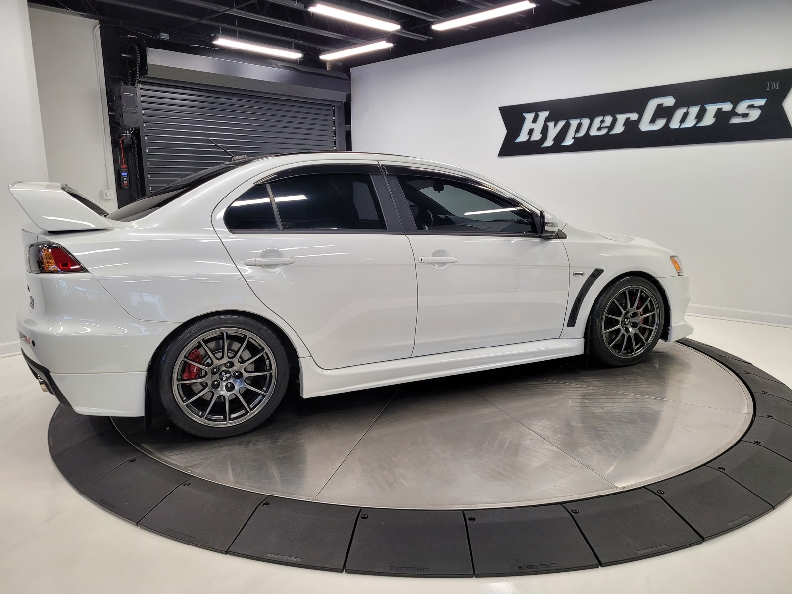 Vehicle image 15 of 84
