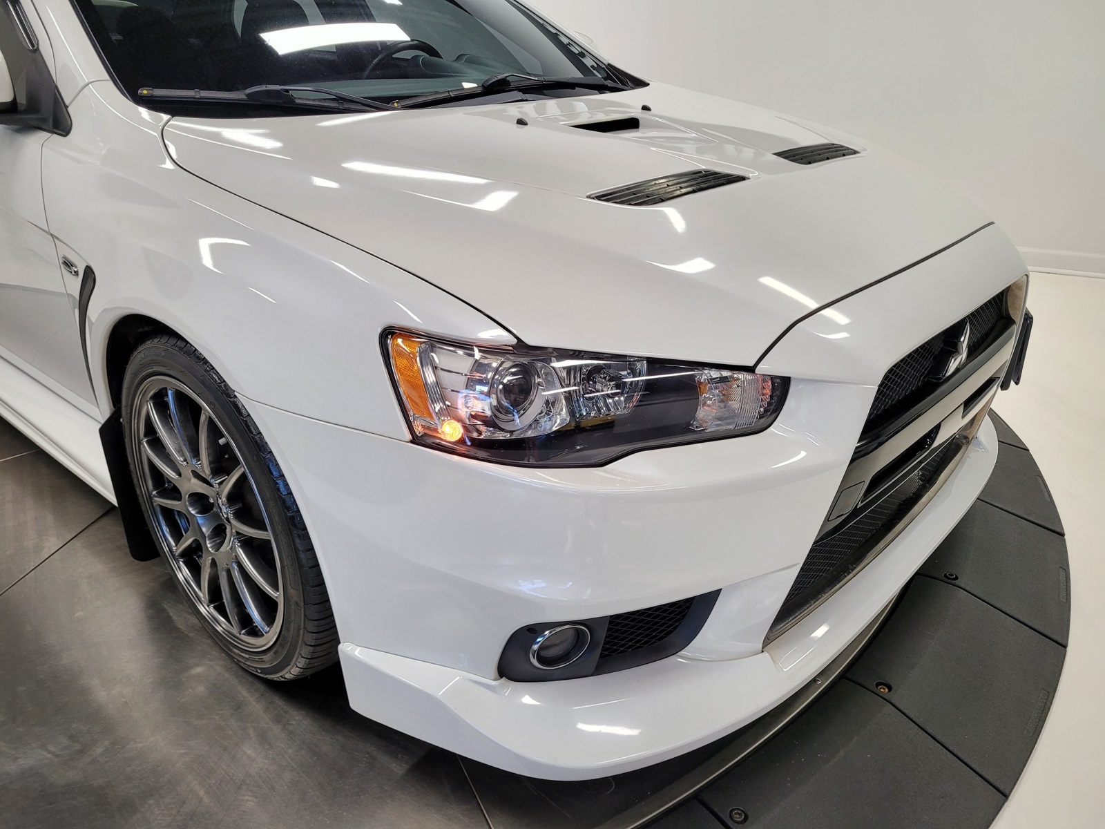 Vehicle image 13 of 84