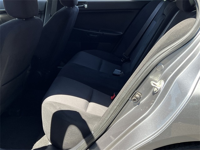 Vehicle image 20 of 27