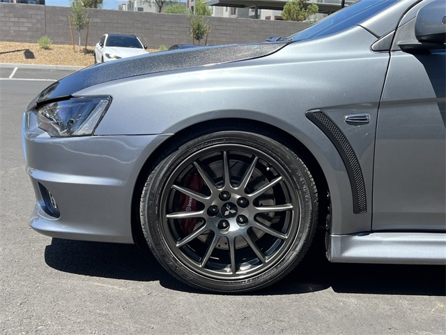 Vehicle image 26 of 27