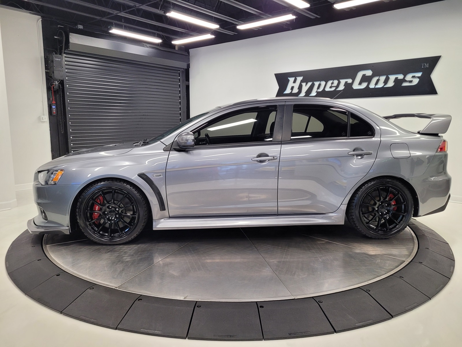 Vehicle image 20 of 52