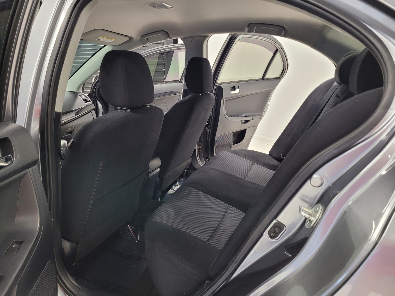Vehicle image 36 of 52