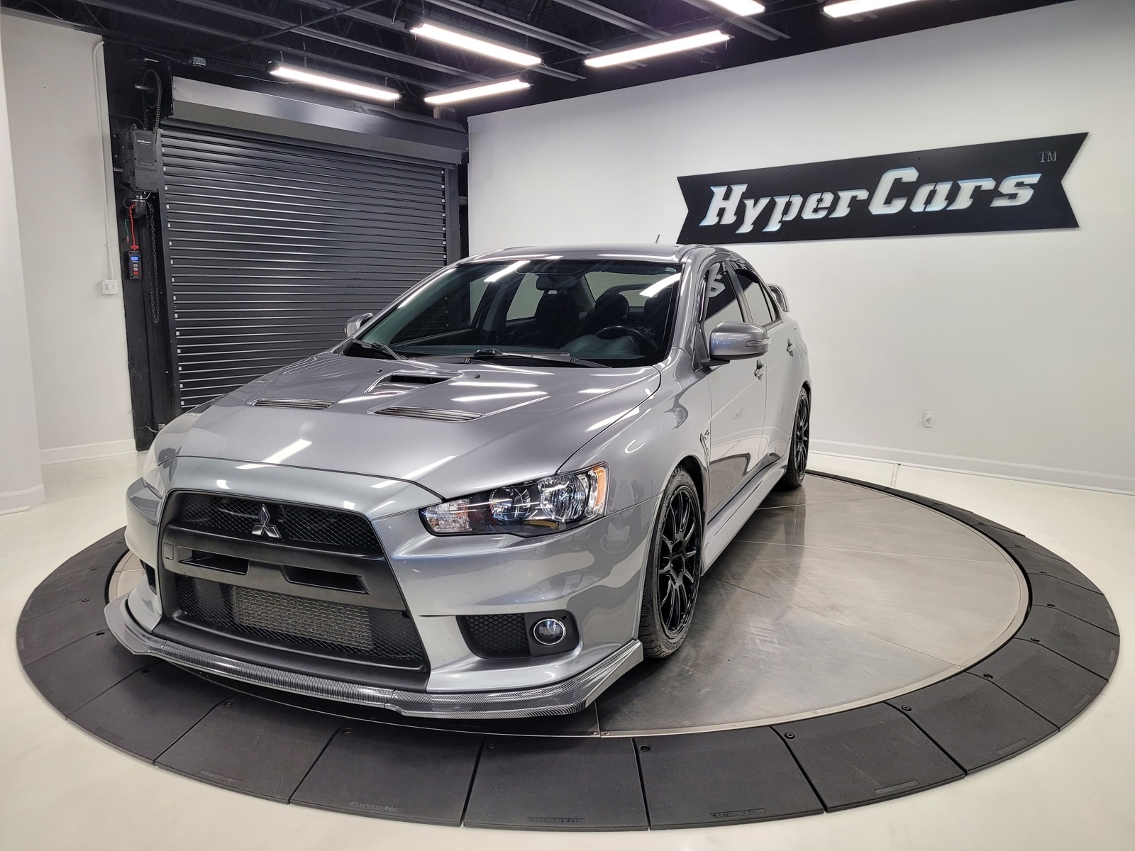 Vehicle image 1 of 52