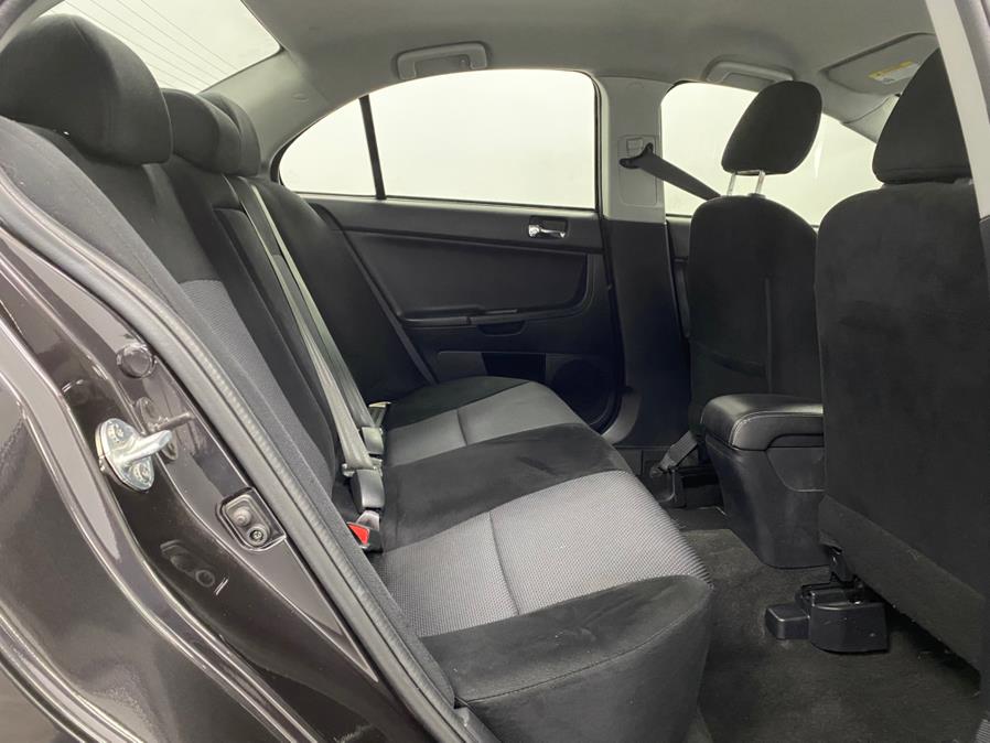 Vehicle image 34 of 54