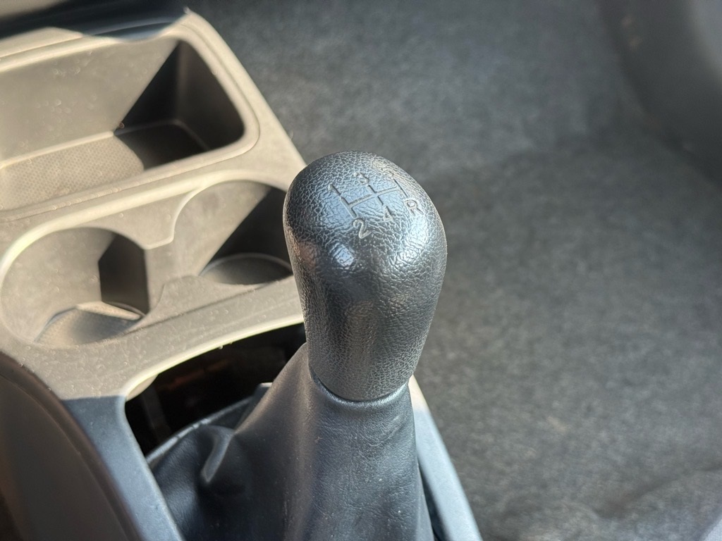 Vehicle image 20 of 25