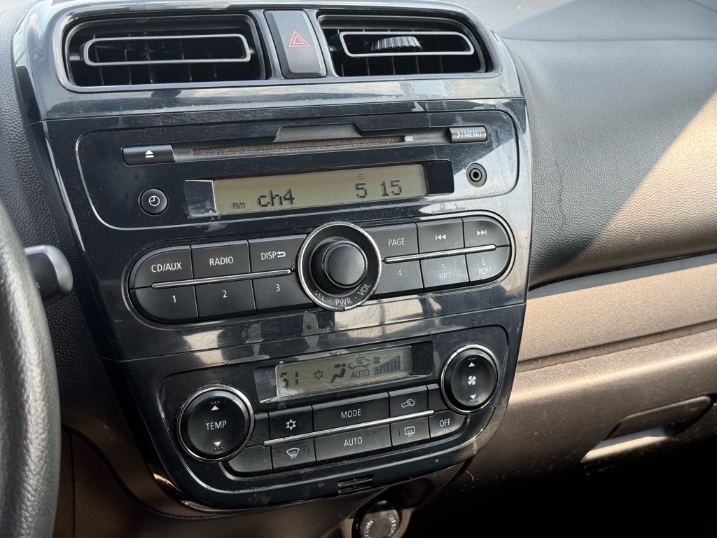Vehicle image 16 of 25