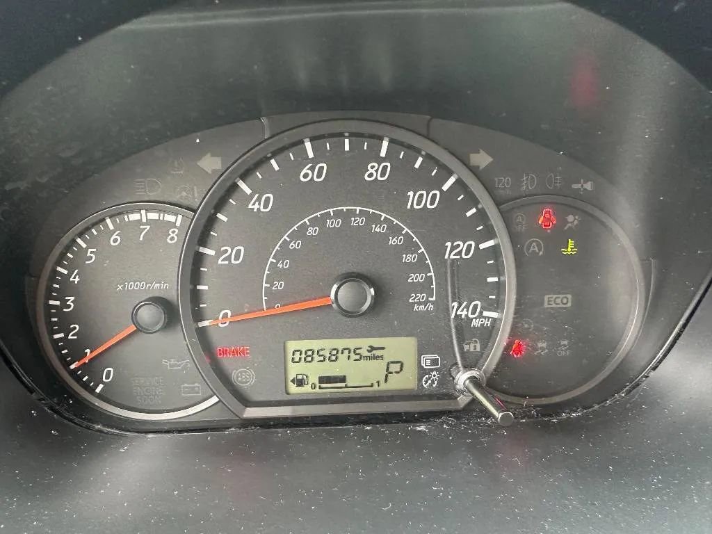 Vehicle image 13 of 20