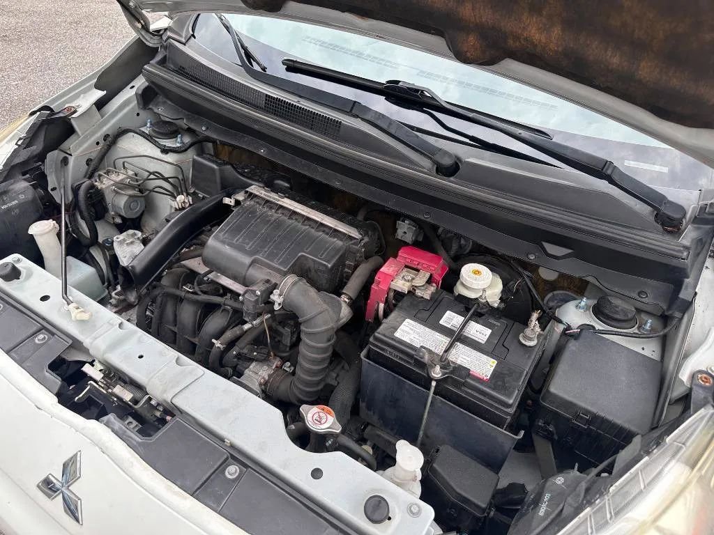 Vehicle image 19 of 20
