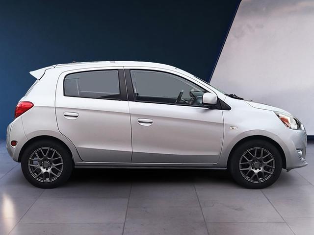 Vehicle image 4 of 24