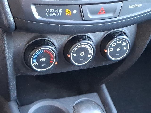 Vehicle image 16 of 30