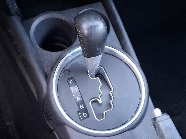 Vehicle image 15 of 30